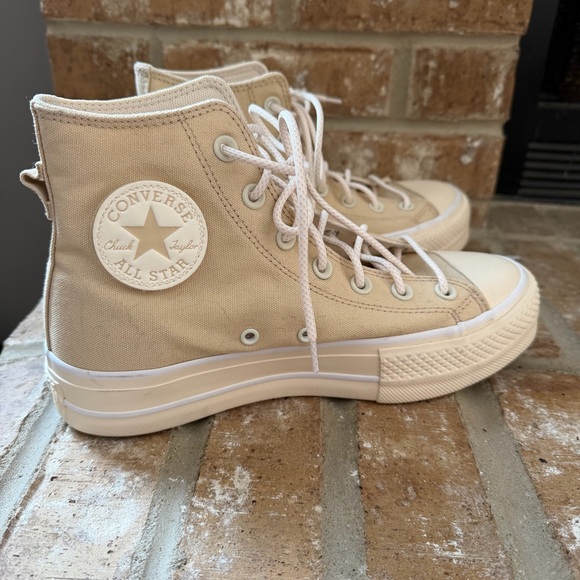 Converse Chuck Taylor All Star Lift High Top Platform Sneakers Women’s 8 EUC - Picture 2 of 10
